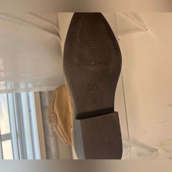 Zara Brown Suede Western Boots - Picture 7 of 7